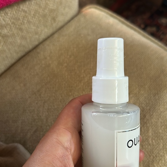OUAI Leave In Conditioner - Picture 6 of 8